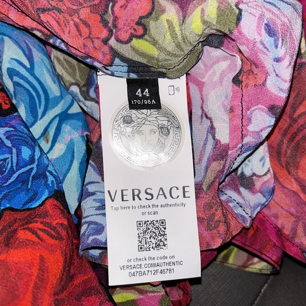 Authentic Versace 2pc - image 3